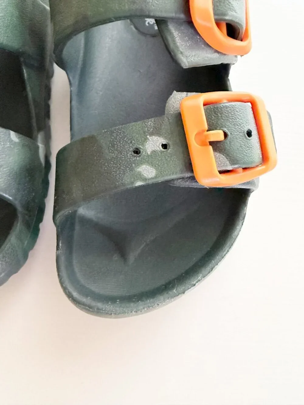 Cat & Jack Camouflage Sandals • Toddler Size 8